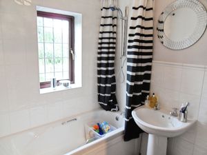 Bathroom- click for photo gallery